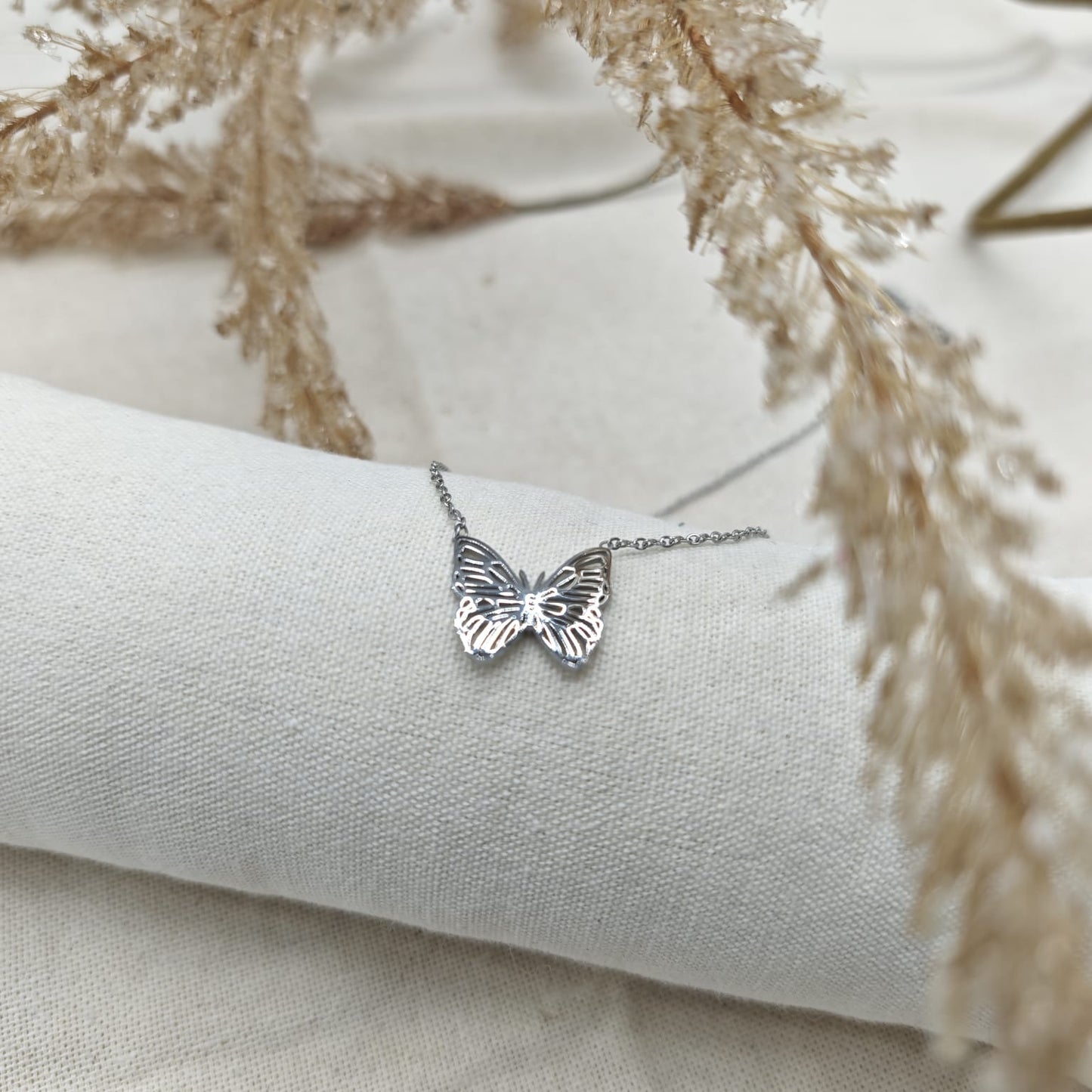 Collar Mariposa