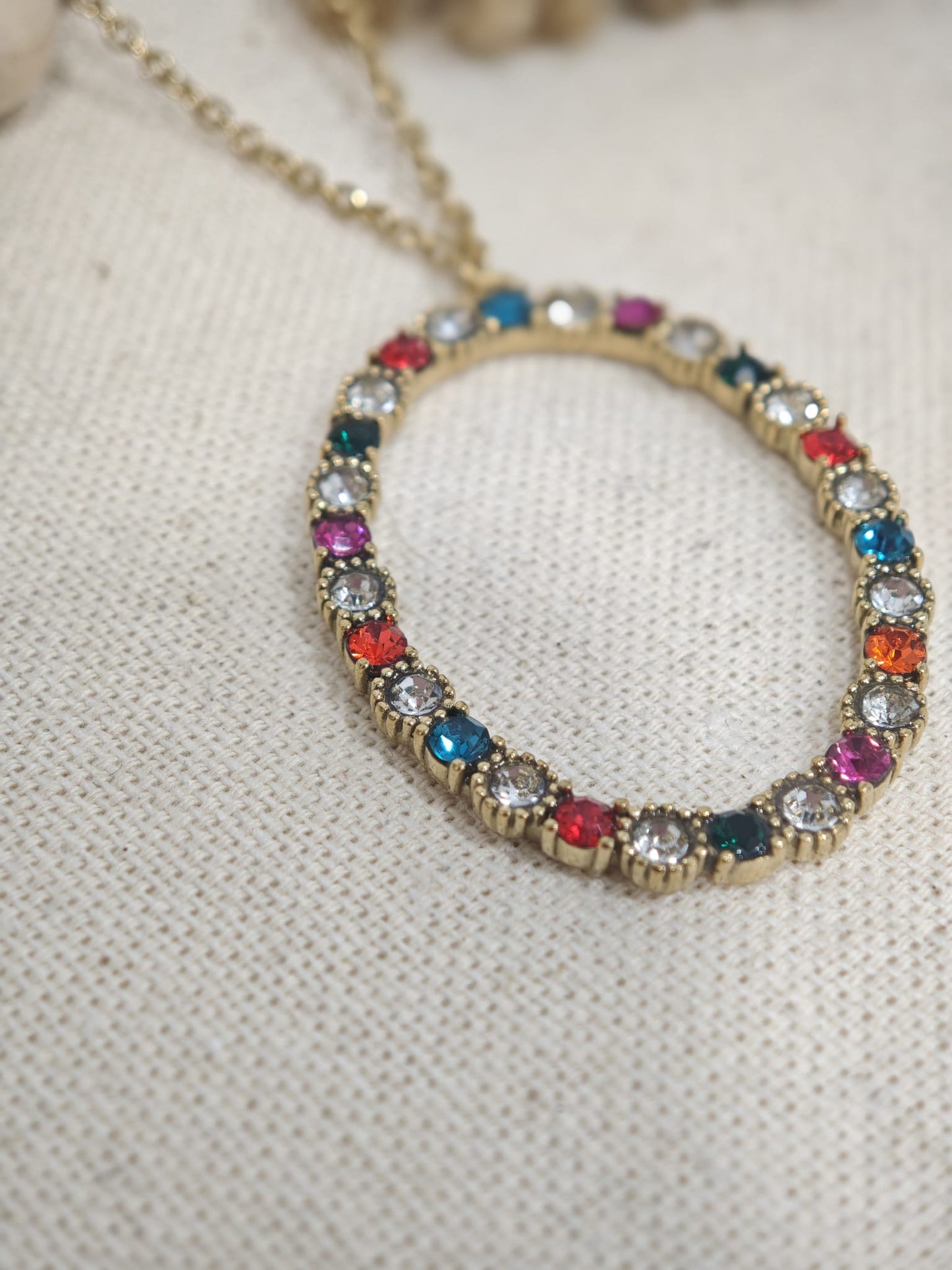 Collar Arcoíris Dorado