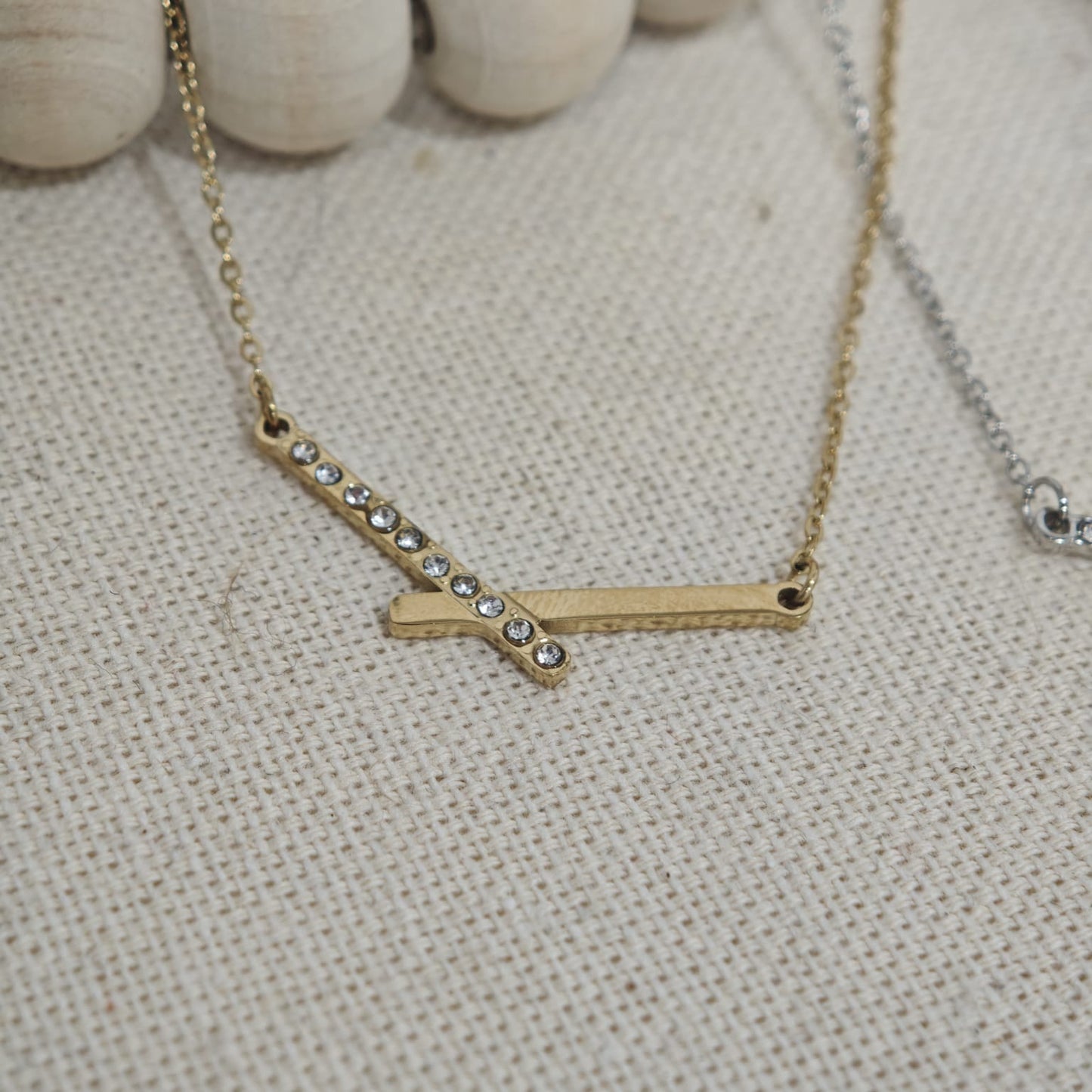 Collar Cruz Luminosa