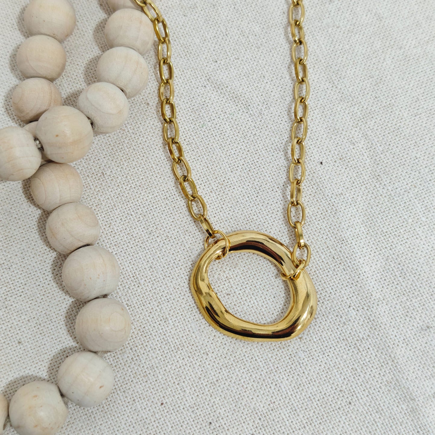 Collar Círculo Esencial