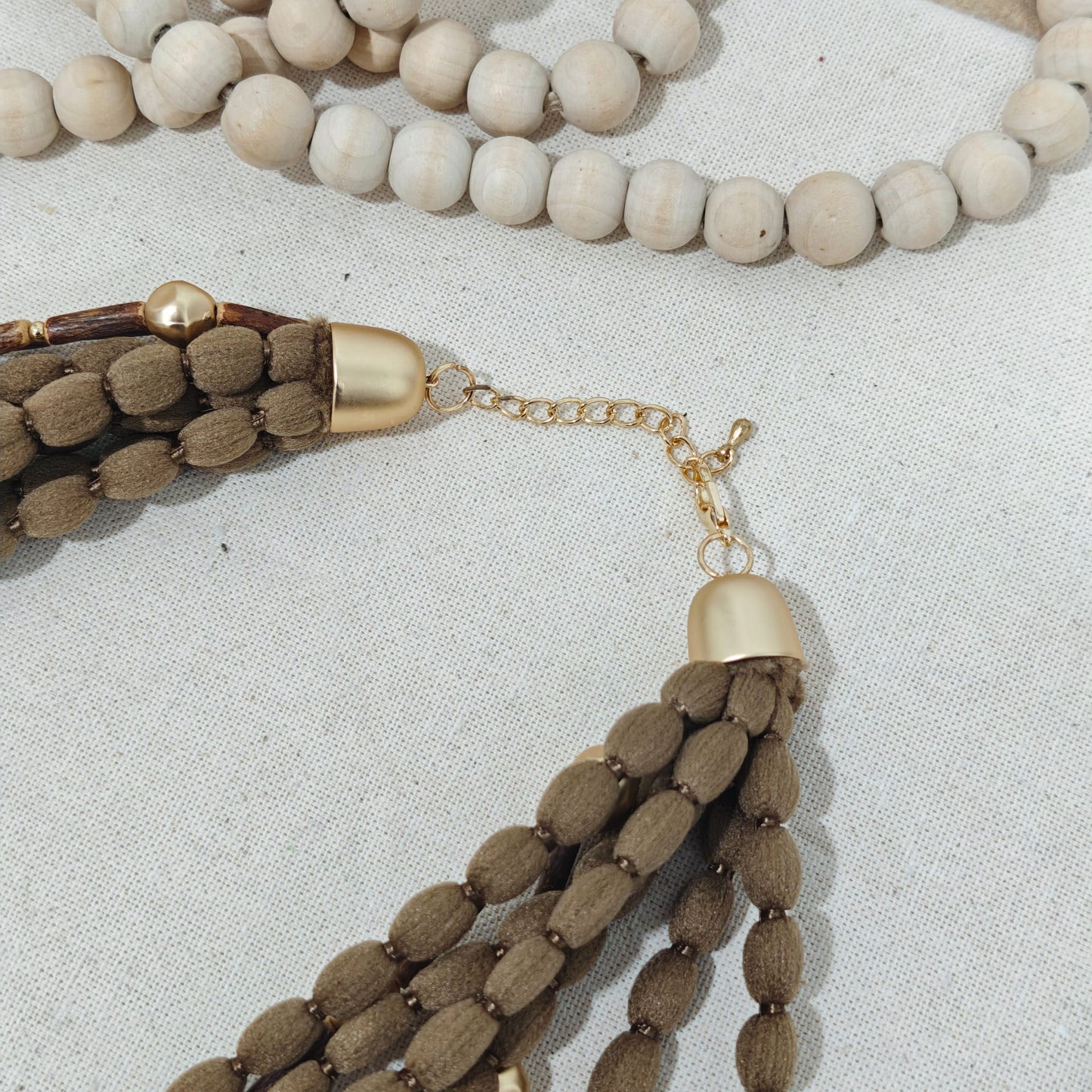 Collar Tierra Dorada