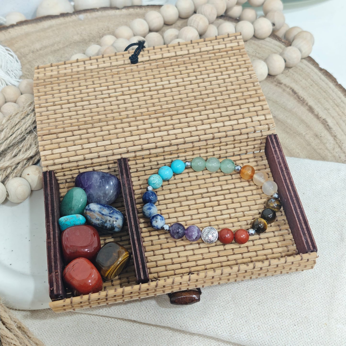 Pulsera Chakras Armonía + Cofre Natural