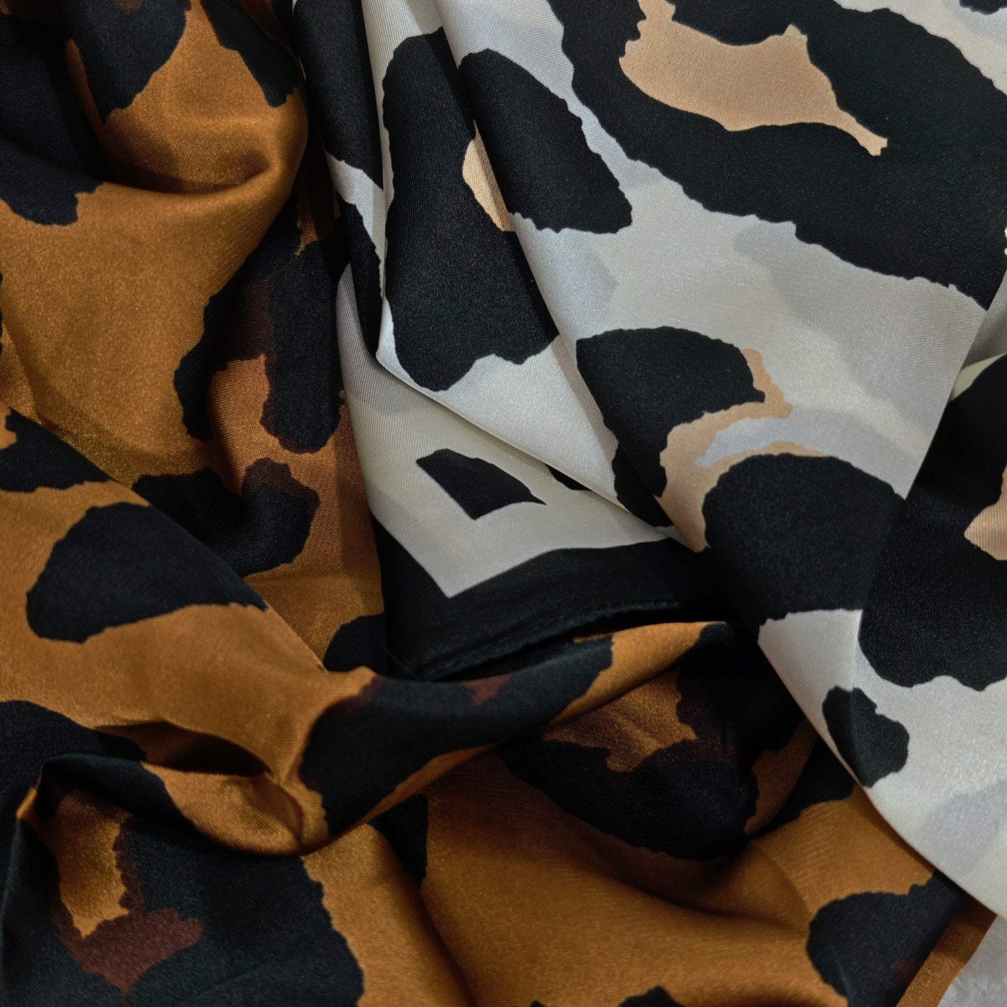 Pañuelo Satinado Print