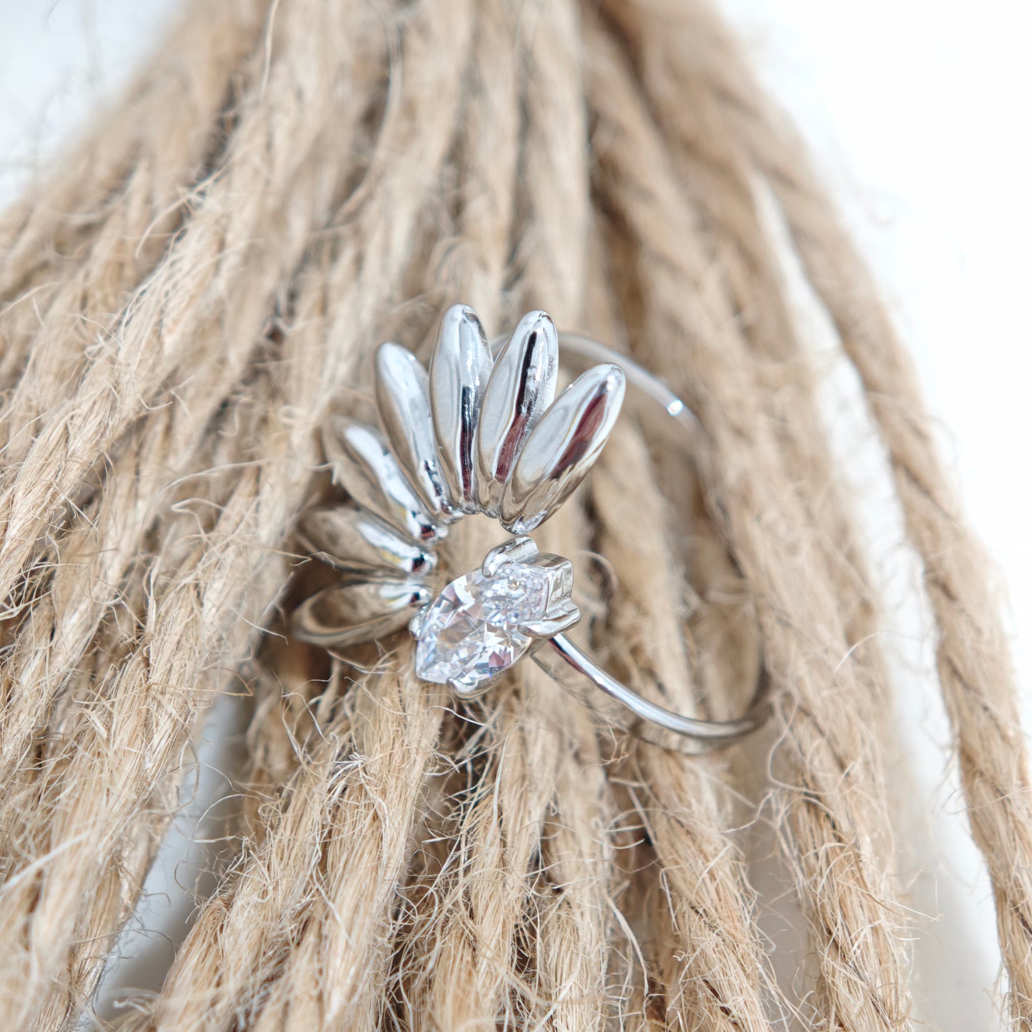 Anillo Aurora Petalia