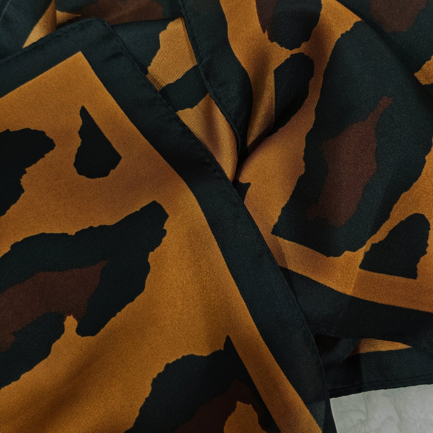 Pañuelo Satinado Print